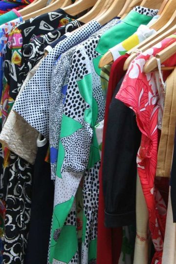 Wat kun je doen als kleding snel statisch wordt?